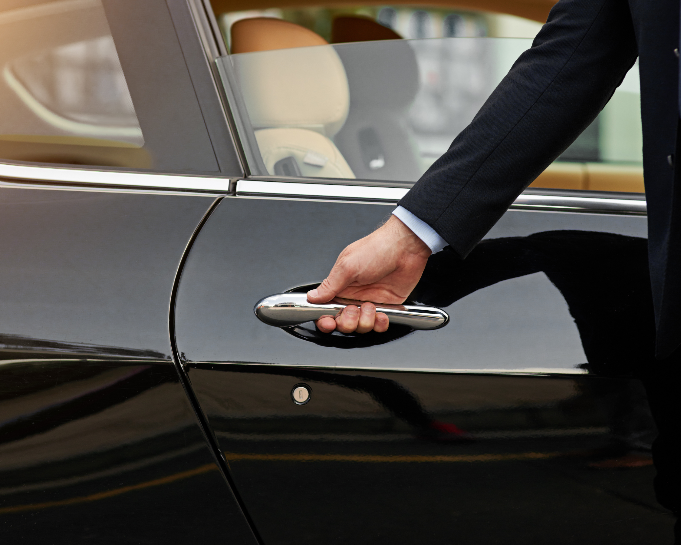 Professional Chauffeur Service Riyadh Jeddah Dammam